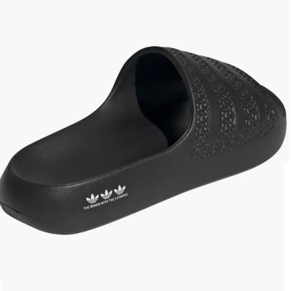 EUC Adidas Adilette Ayoon Sport Slide